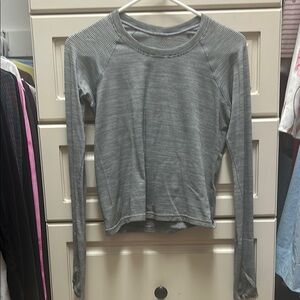 lululemon athletica Striped Gray Long Sleeve Top
